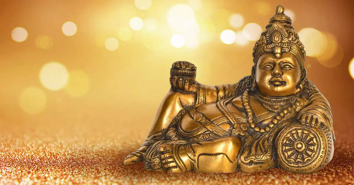 Who are Yakshas? - यक्ष कौन है?